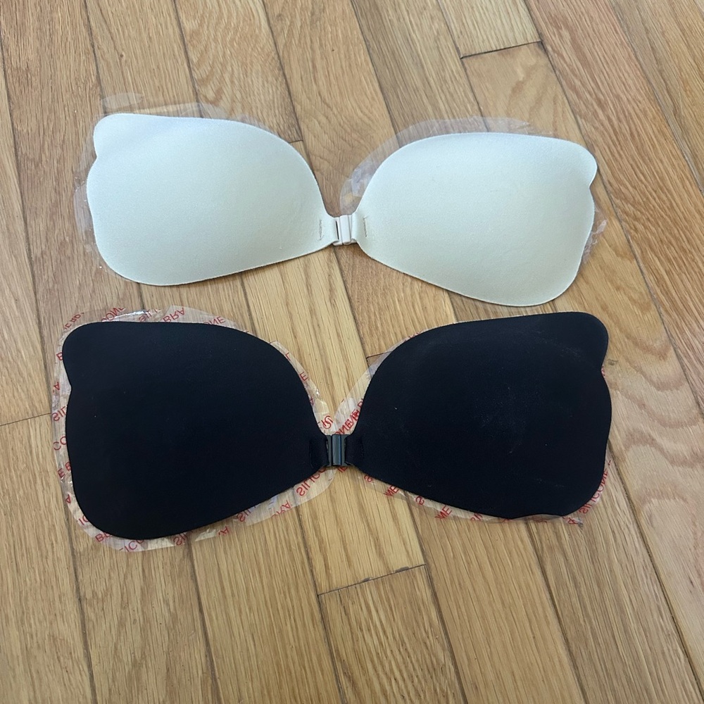 Strapless Adhesive Bra Set - Black and Cream Size C/D